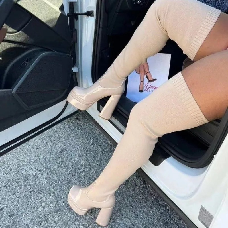 女性のための膝の上ブーツ女性のための正方形のつま先の靴下正方形のヒール滑り止めカジュアルなプラットフォームのブーツ冬のファッション新しい