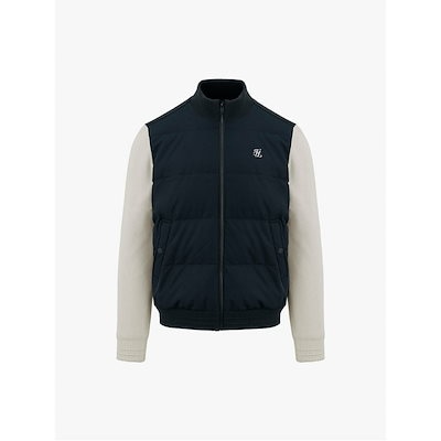 美品 スポーティーな雰囲気薫るストレッチが効いた誰でも被れる