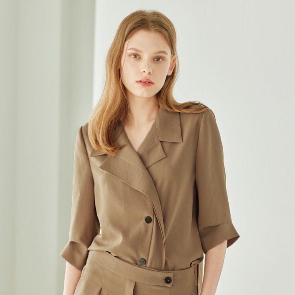 (リアーナニューヨーク) ハーフダブルフリルブラウス RRGQBJ010