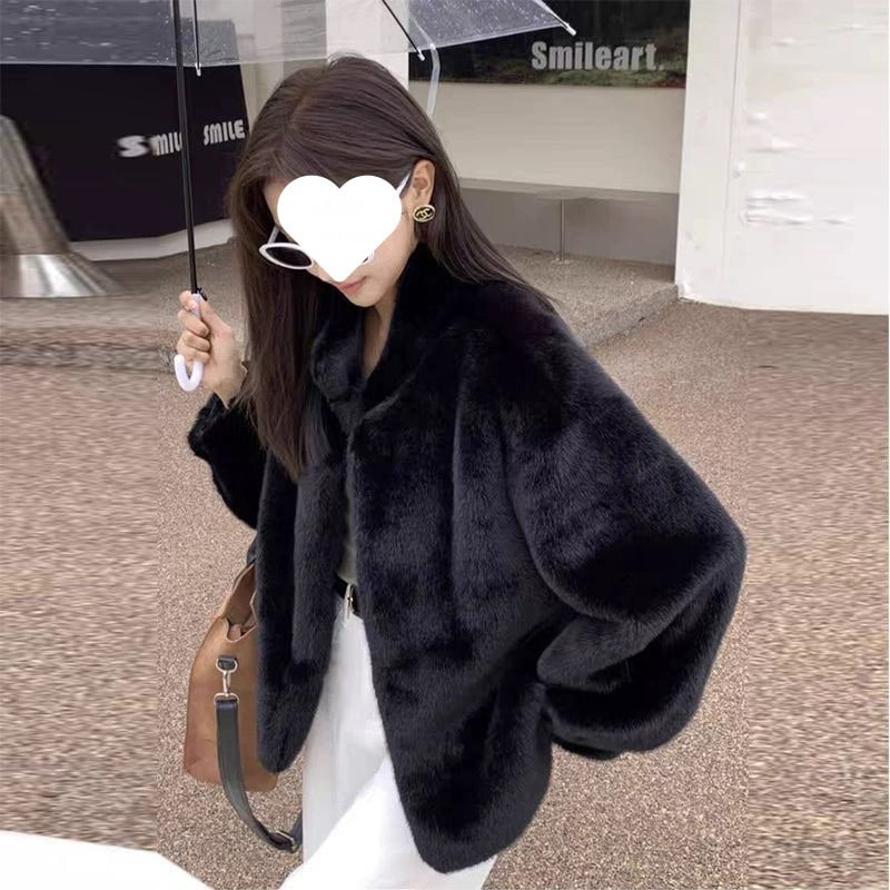 フェイクミンク レザー&ファー一体 スタンドカラー 製品気質 ふわふわアウター レディース 若者向け ショート丈 2025年冬 ファーコート