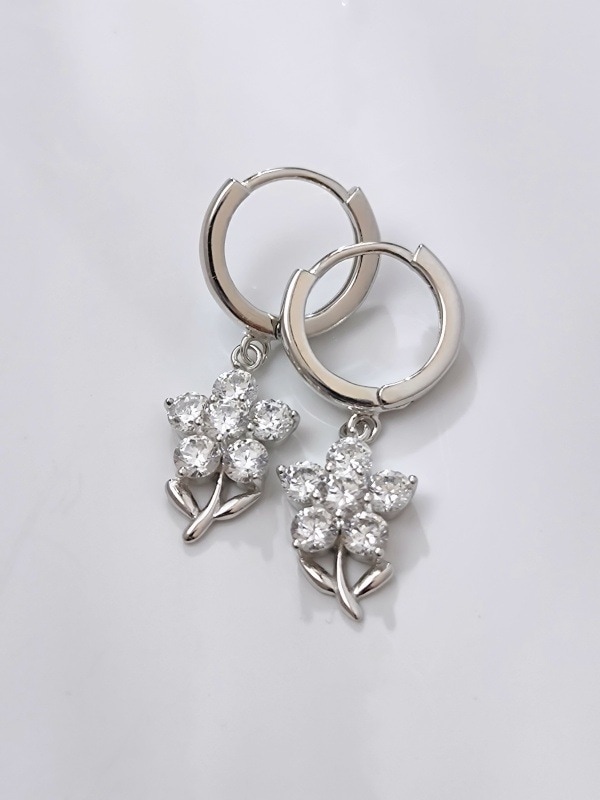 【Silver 925】茎葉付きフラワーフープピアス