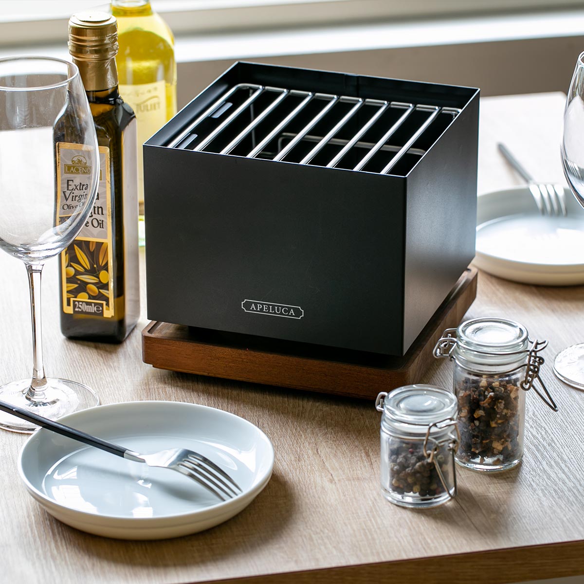 テーブルグリル APELUCA テーブルトップグリル 日本製 卓上グリル 卓上コンロ 網焼き機 卓上 焼物調理 あみ焼き 炭 固形燃料 アルコールバーナー 焼き網 屋内ー 炭火焼き 網焼き