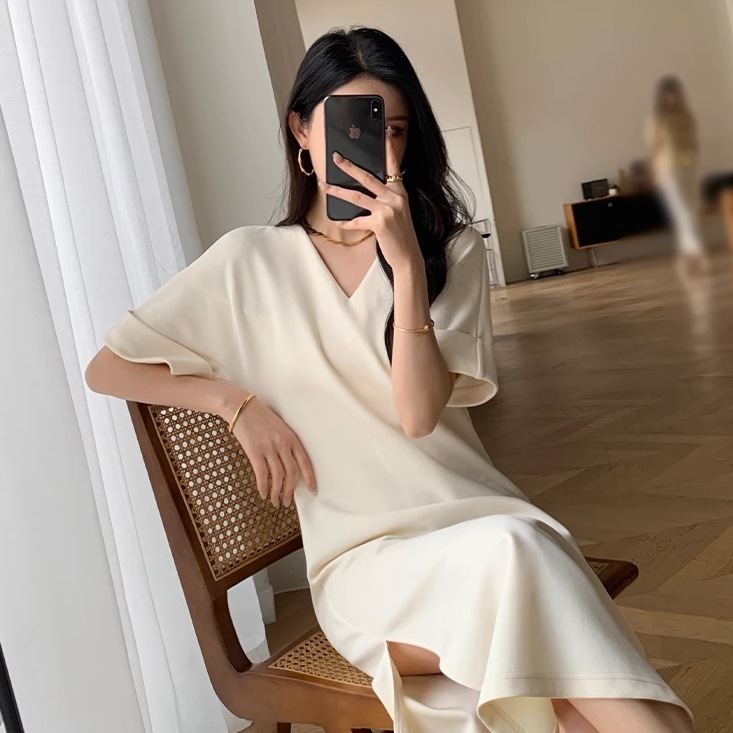 ワンピース ワンピドレス ロング ロング丈 袖あり 半袖 Vネック 襟なし ストレート Iライン スリット サイドスリット ハイウエスト かわいい 大人可愛い きれいめ シンプル 大人 上品 おしゃれ 9,285円