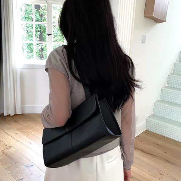 女性 デイリー スクエア フラップ ショルダーバッグ 3色