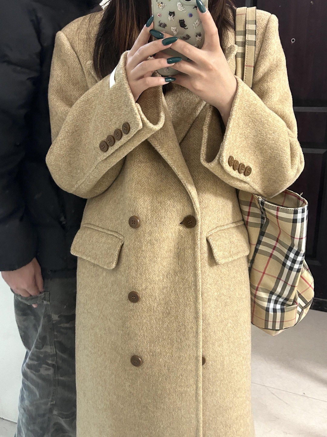 ヘップバーン風のウールコート秋冬高級感がありエレガント韓国風今流行小柄な女性に適しています