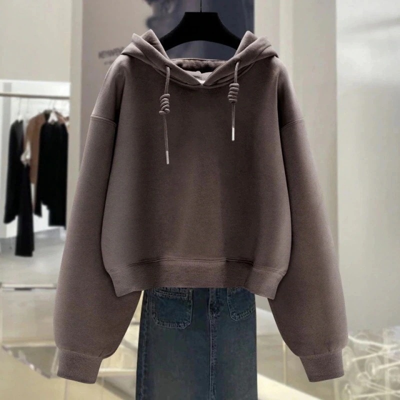 ロングスリーブトップス ショート丈のキャップ付き衛衣女性新型アメリカンカジュアルキャップにダウンを加えた厚手のスタイリッシュな洋風コート
