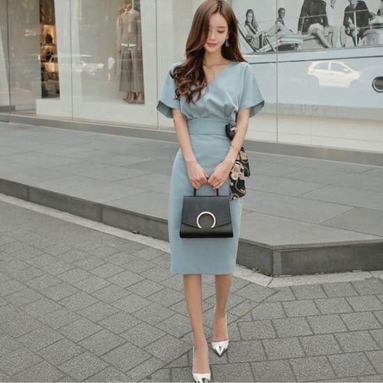 【取寄：納期2週間】結婚式ドレス パーティードレス 結婚式 二次会 謝恩会 女子会 ひざ丈 スカーフ 無地 半袖