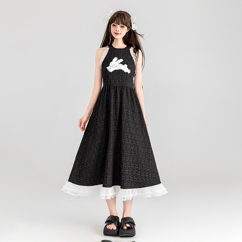 【高品質です】lingtu 刺繍 ブラック ホルターネック ワンピース 24 サマー ヘビーデューティ エンボス ジャガード ノースリーブ サスペンダー ロングスカート