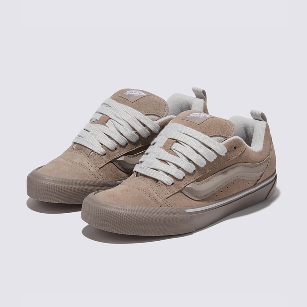 バーンズ・ニュースクール-ユーティリティ・リテラチャー/VN0009QCCH81 8,995円