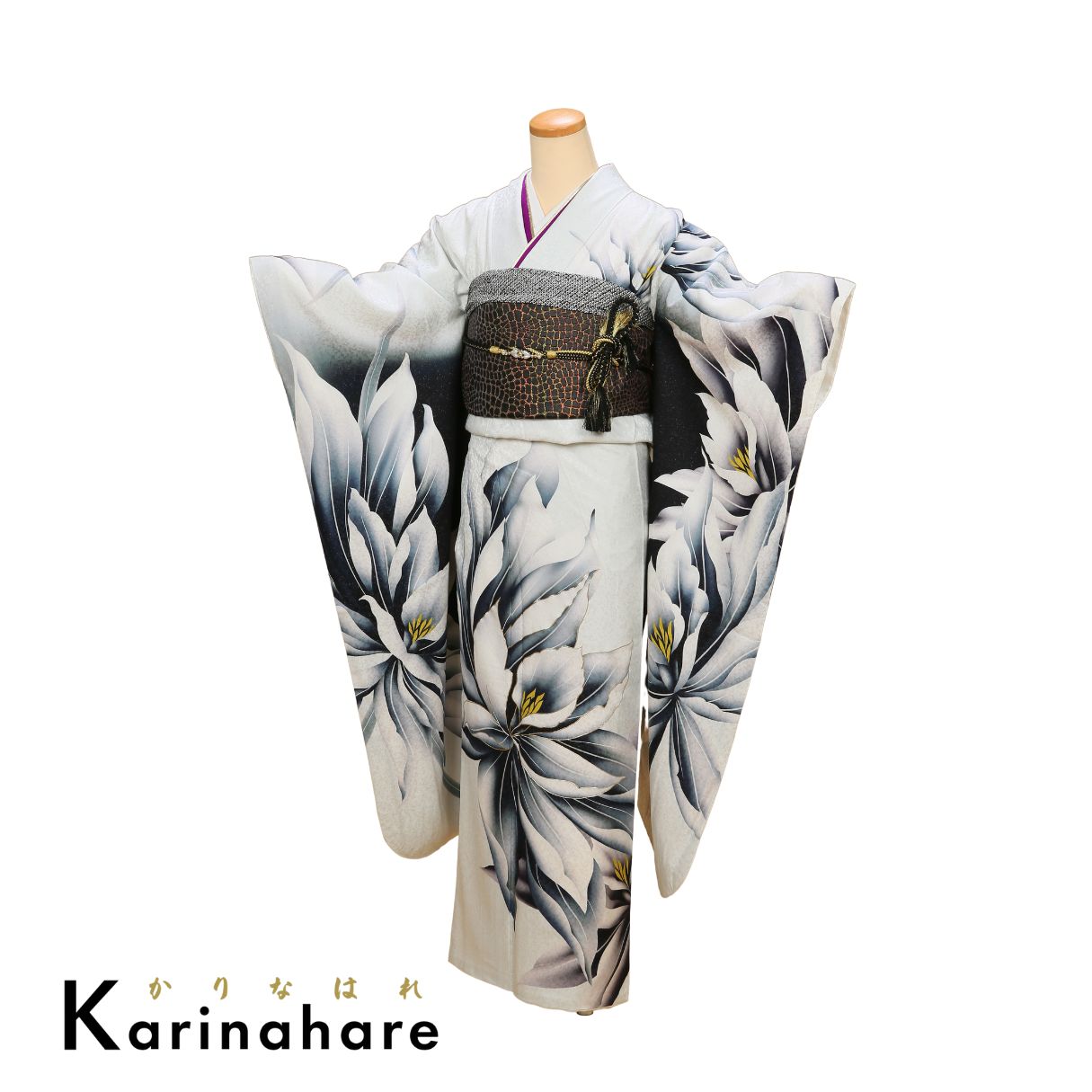 成人式クールな大人っぽさが引き立つ蓮柄が豪華な振袖振袖セットF655-108S 21,681円