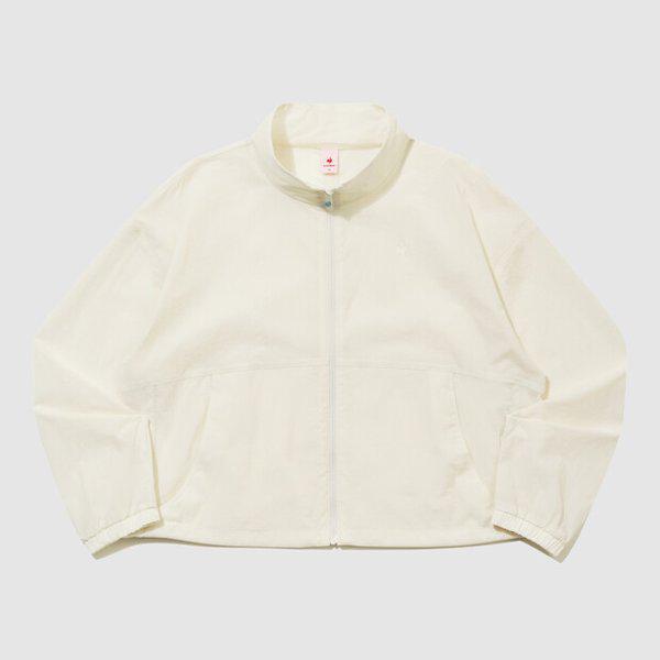 女性エアリーテンションルーズフィットハイネック軽量ジャケット (QR222OJK61)
