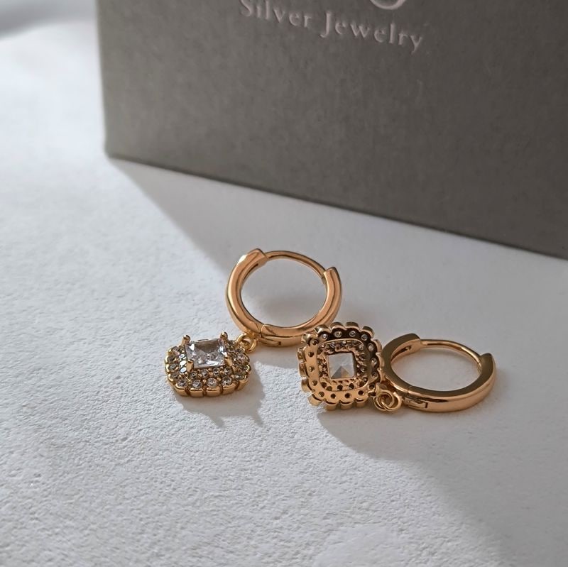 【Silver 925】スクウェアストーン×ジルコニアフープピアス