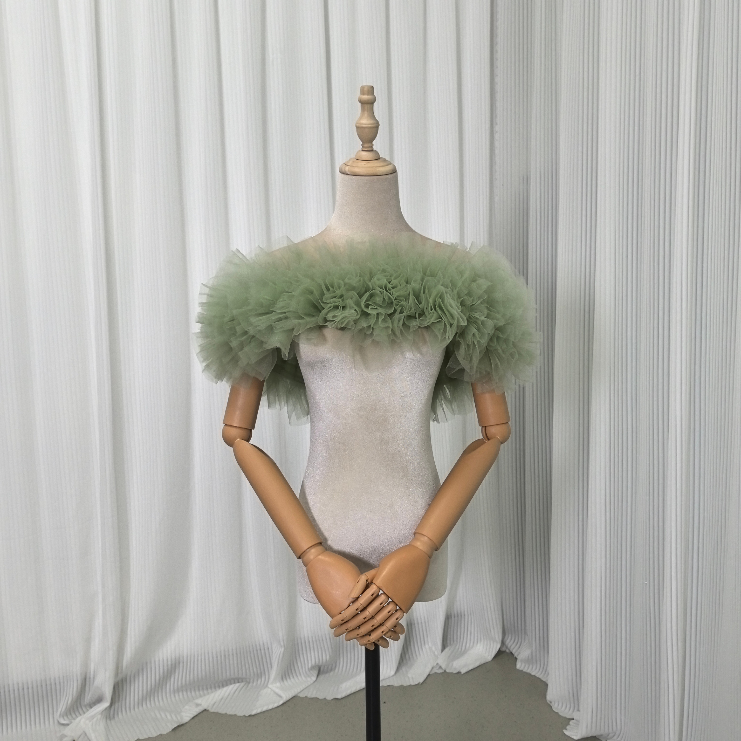 取り外しオフショルダー グリーン ラッフルフリル 編み上げ 花嫁/ウェディングドレス 可愛い