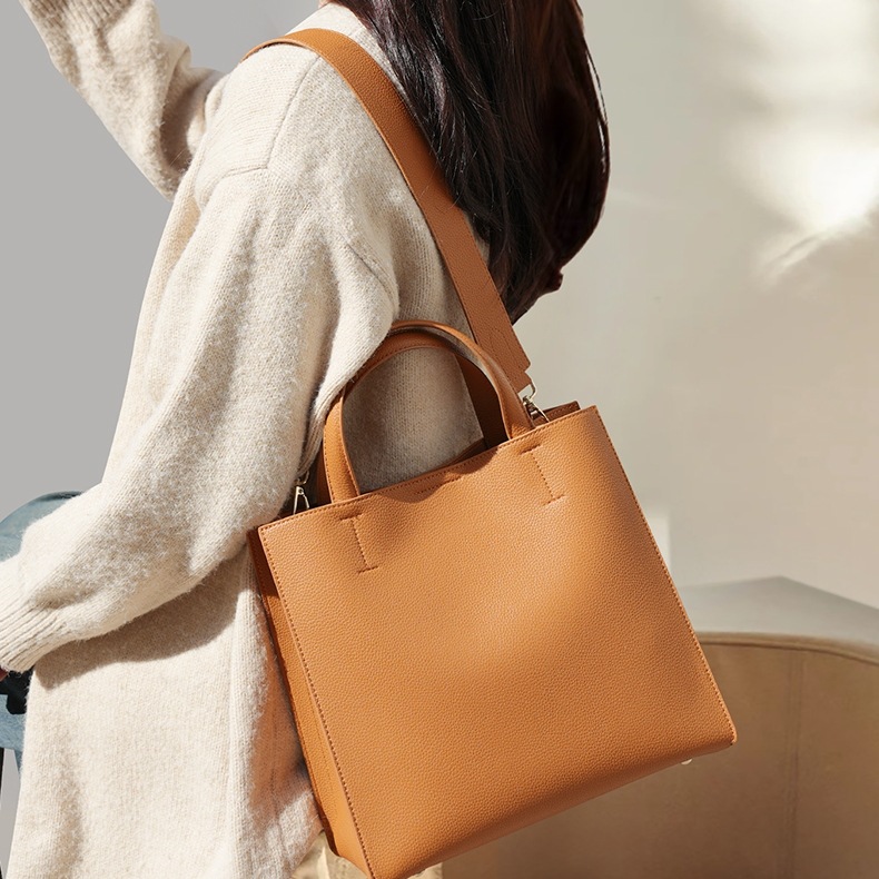 バッグ かばん 鞄 レディースバック ハンドバッグ ショルダーバッグ 2way 四角 ファスナー 便利 軽量 かわいい 大人可愛い きれいめ シンプル カジュアル 大人 上品 おしゃれ かっこいい