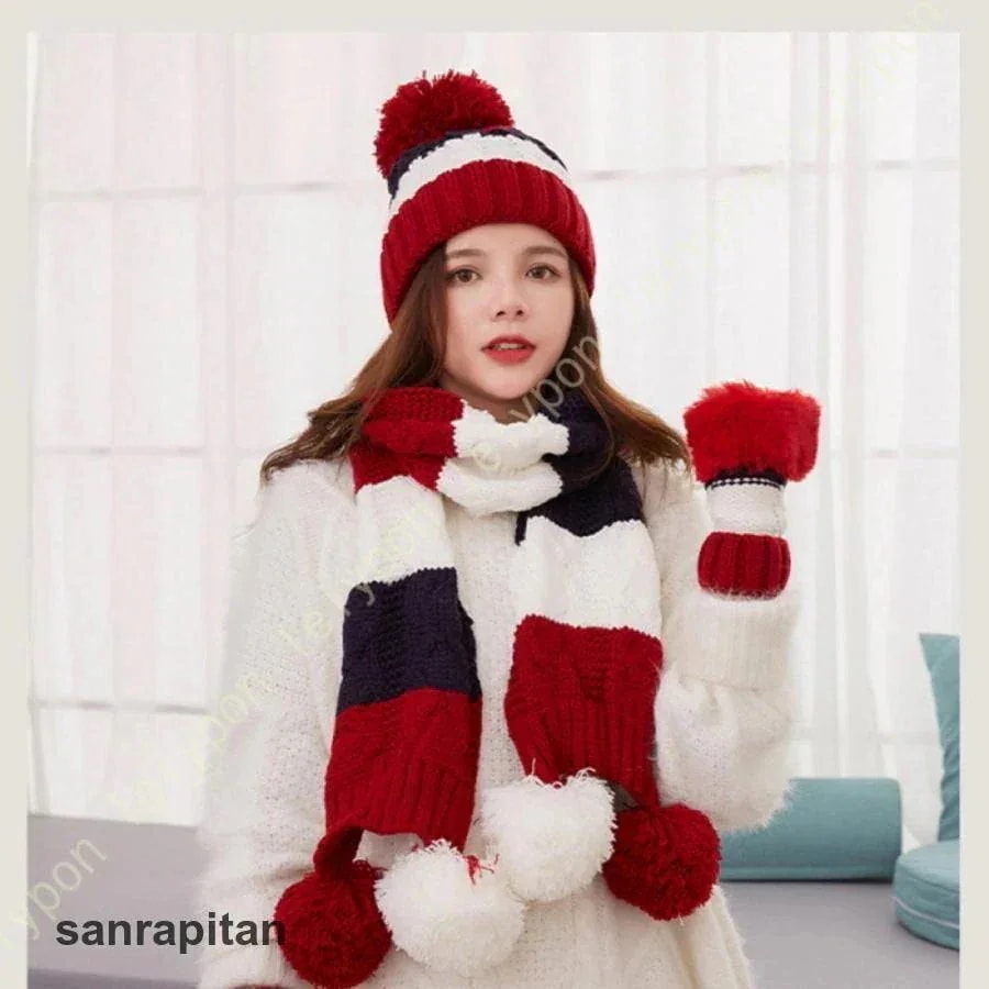 現品/優良商品ニット帽 ポンポン ビッグ 手袋 耳保護 クリスマスプレゼント マフラー レディース キッズ ウール 男女兼用 モコモコ 可愛い 暖かい 親子 帽子 子供 耳当て