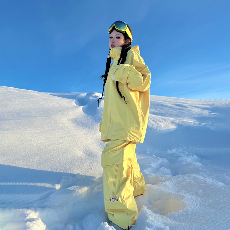 24-25 新作 スキーウェア レディース 上下セット スノーボードウェア アウター ジャケット パンツ 撥水/防風/保温