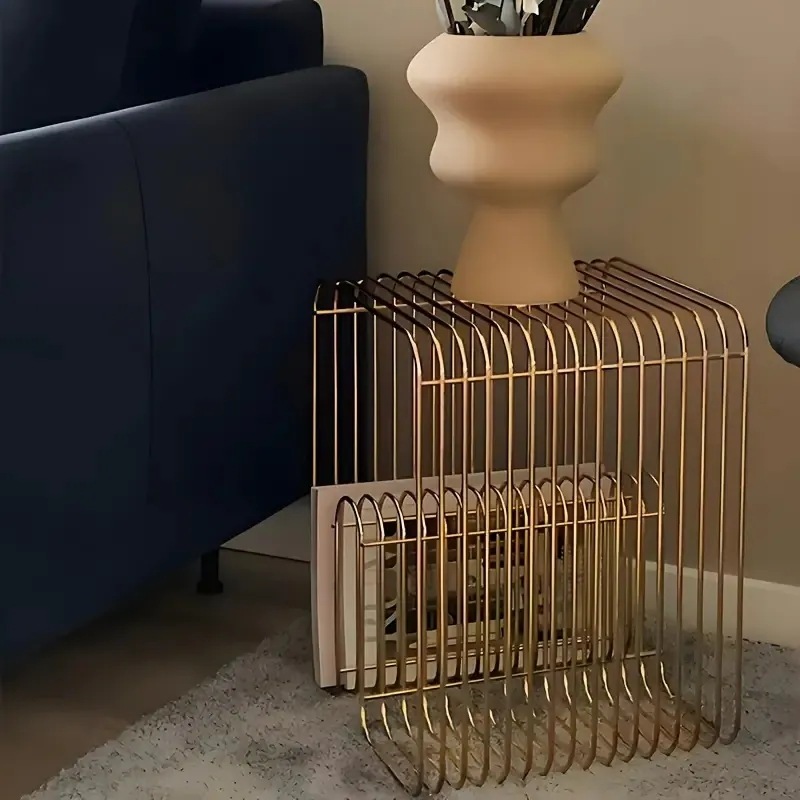 ブックシェルフ スカンジナビア風 メタル お洒落 シンプル 雑誌 本 収納 韓国 ホームデコ ゴールド シルバー ブラック SNS映え 4-7