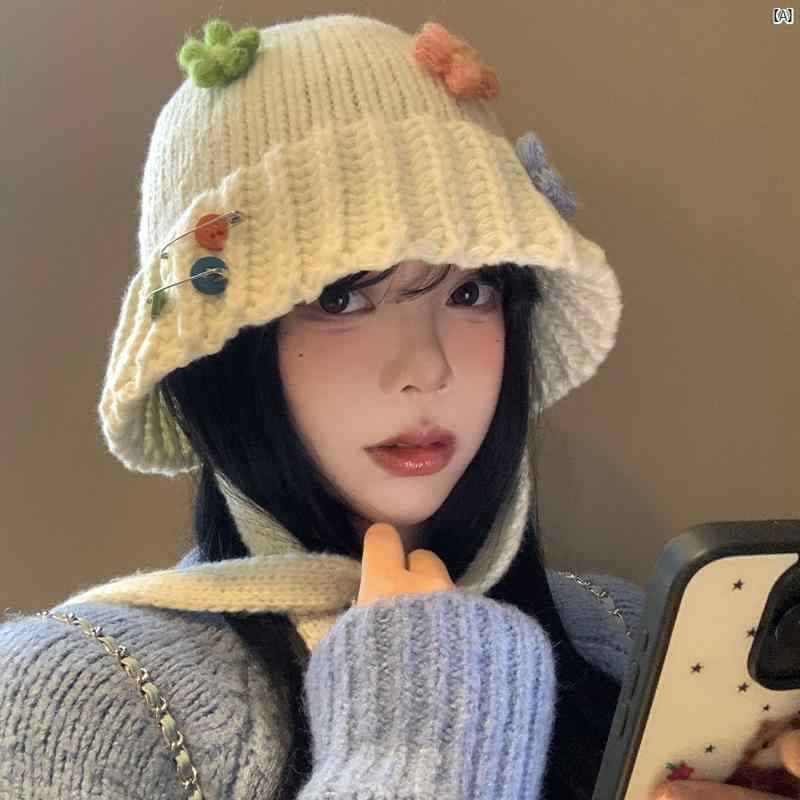 レディースファッション　ファッション小物　オシャレ 秋冬 花 ストラップ 付いた ホワイト ニット 帽 韓国 顔 小柄 バケット ハット 暖かい 大きい頭囲 ウール 帽子