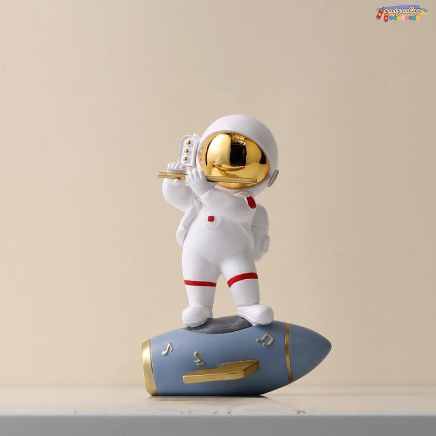 宇宙飛行士の置物の像 部屋装飾品 子供の誕生日プレゼント インテリア雑貨 おしゃれ 宇宙飛行士の彫刻 小さな置物の家の装飾 宇宙飛行士の像 机の装飾 棚 店舗