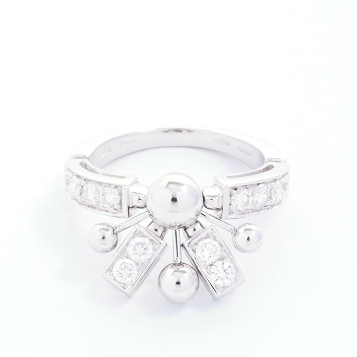 【新品仕上げ済み】ブルガリ アストラーレ ダイヤ K18WG 約10.5号【指輪】