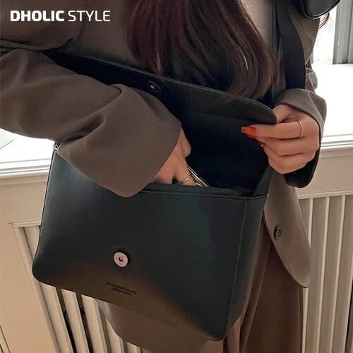 ミニポーチ付レザー調ショルダーバッグ・p428245