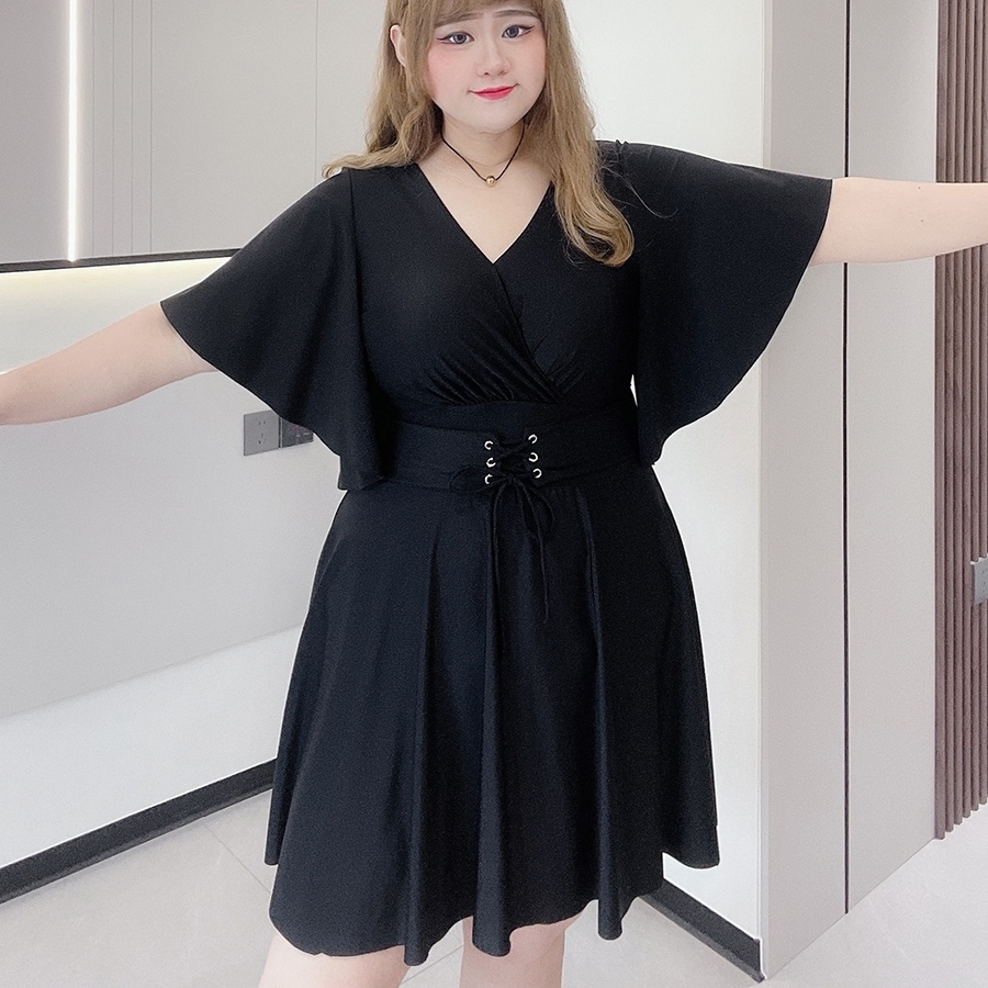 ワンピース ミニワンピース 5分袖 深Vネック ウエストマーク フレアスカート かわいい 大人可愛い きれいめ シンプル 上品 おしゃれ カジュアル こなれ感 個性的 主役級 存在感 抜け感 春 夏