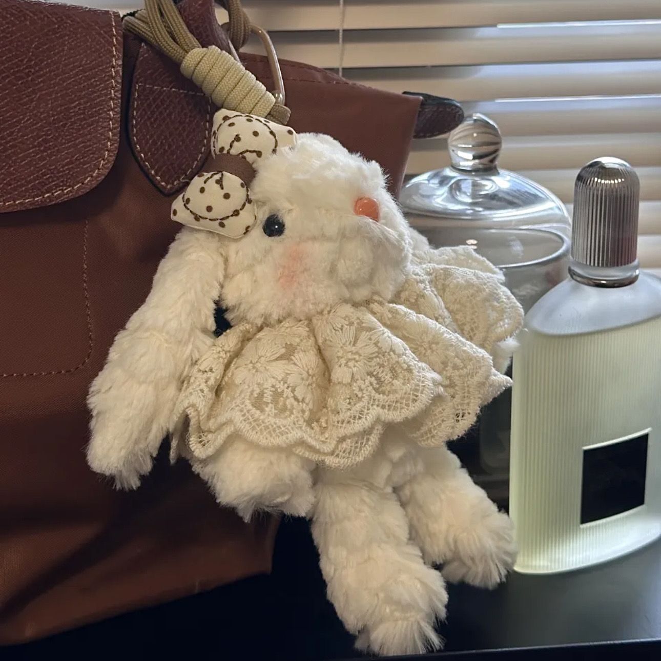 かわいい垂れ耳ウサギのぬいぐるみお正月人形ぬいぐるみぬいぐるみキーホルダーストラップストラップ親友プレゼント