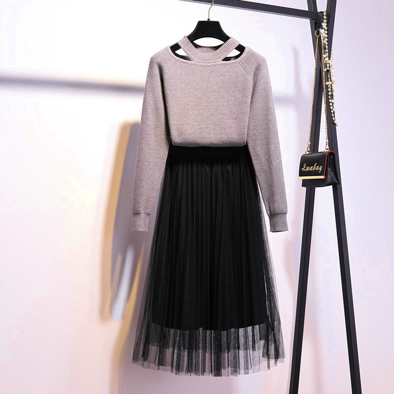 レディース 2点セット ニット ショルダーカット チュールスカート セットアップ カジュアル 可愛い フェミニン きれいめ 上品 エレガント おしゃれ お出かけ オフィス お呼ばれ グレー ブラック