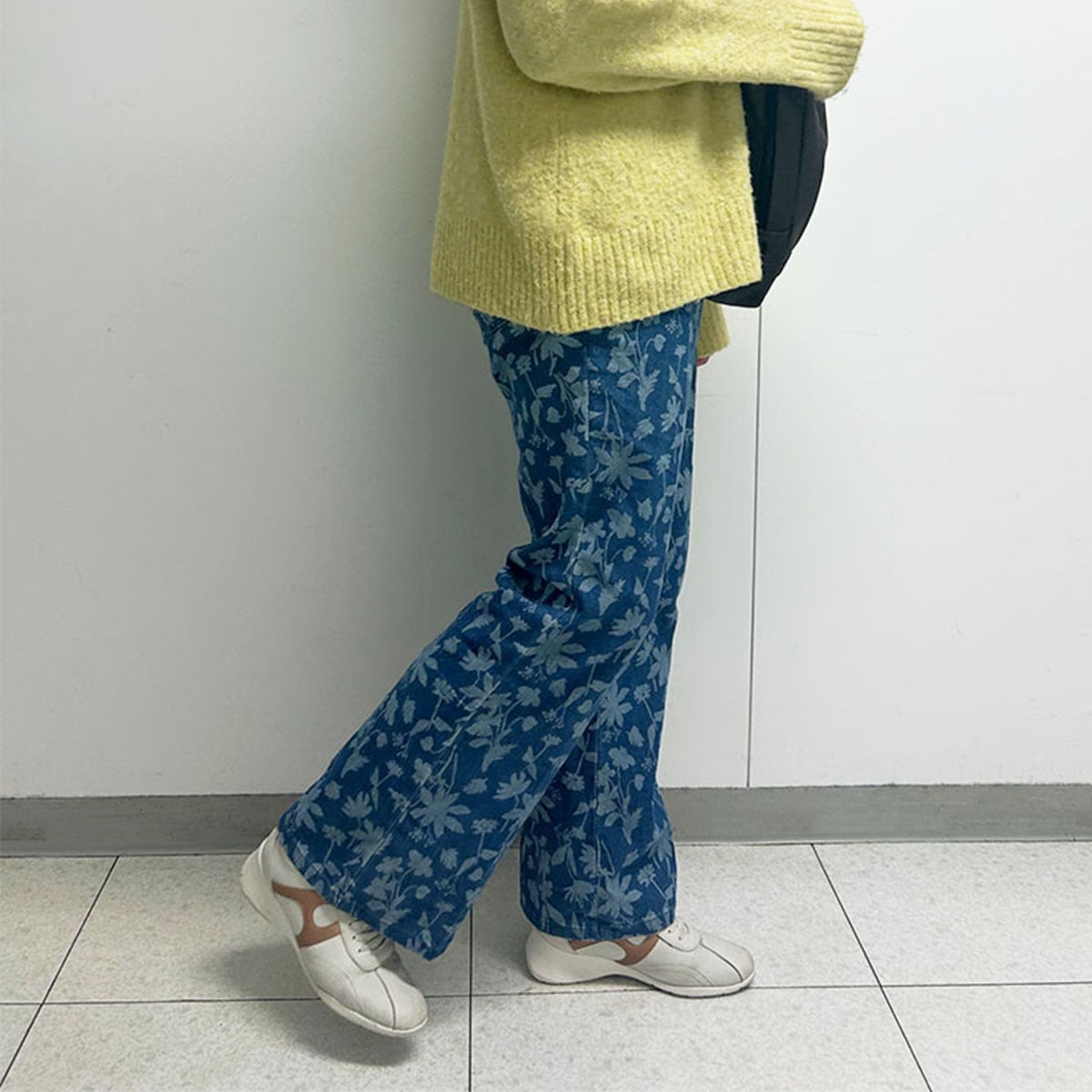 【SALE】【靴下の岡本公式】17℃ レディース パンツ デニムセミフレアフラワーブーケ