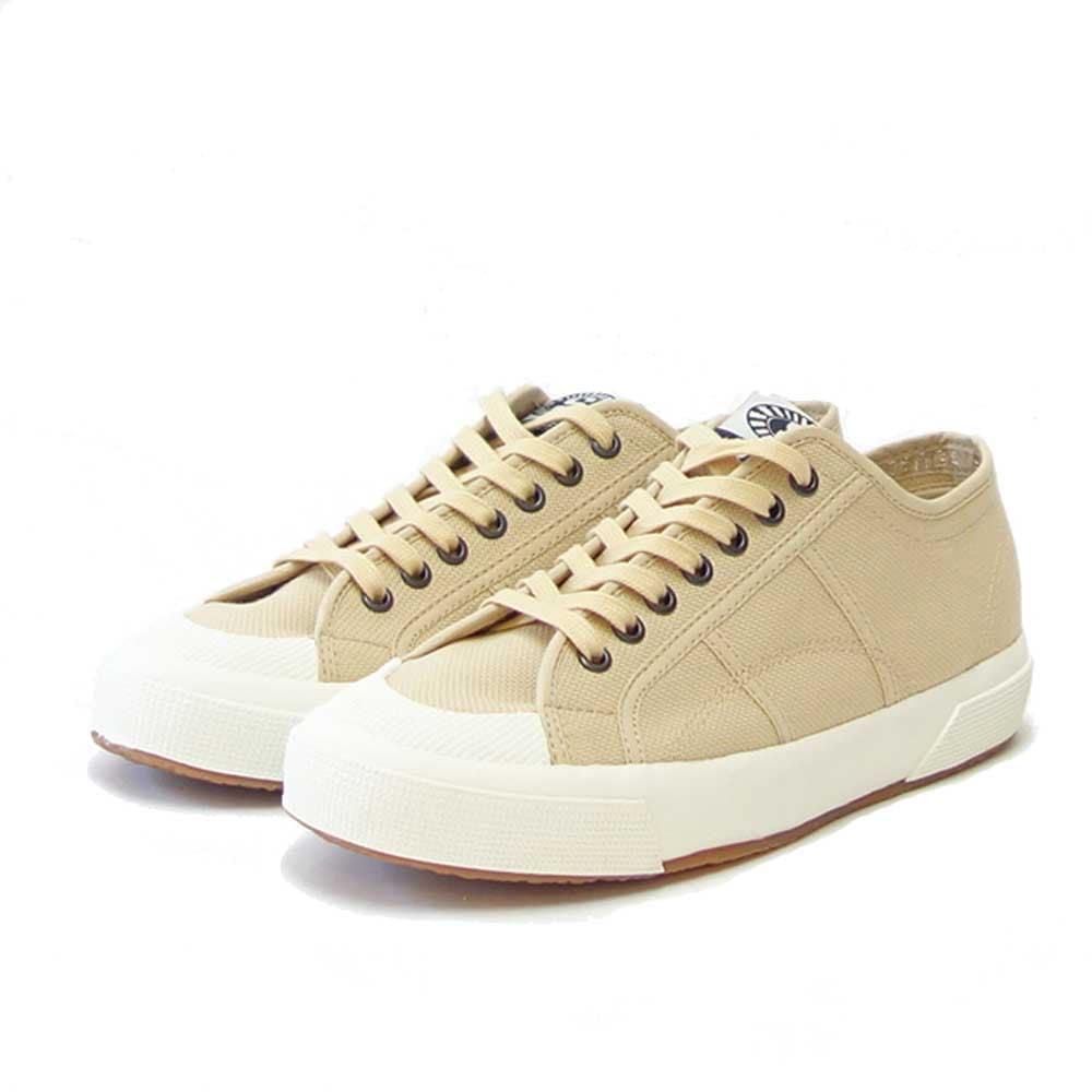 2390-MILITARY 7 EYELETS（メンズ）ベージュ (3s7112xwahk) ナチュラル キャンバススニーカー 「靴」