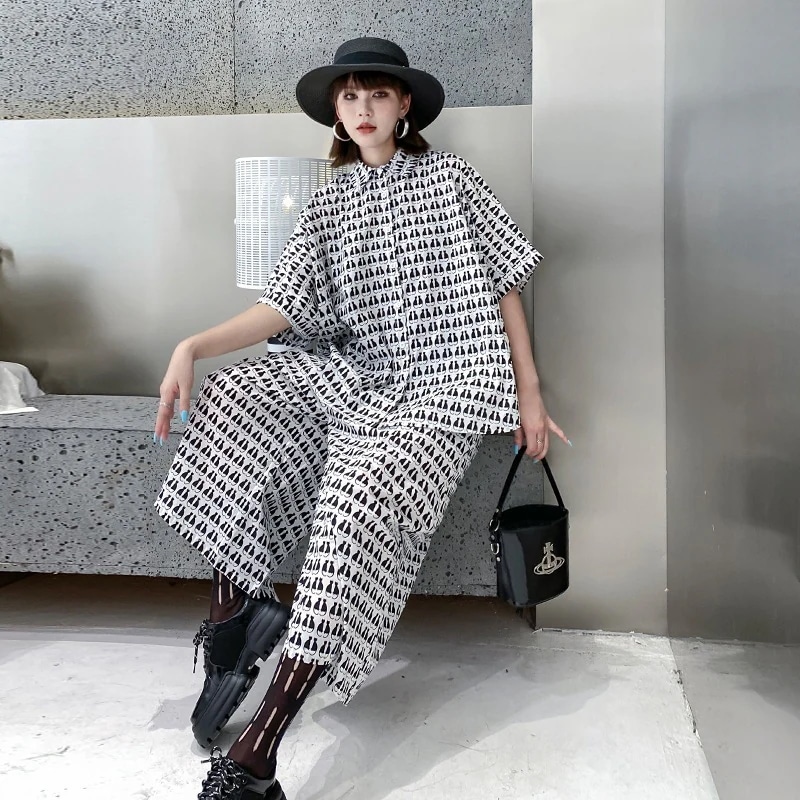 スウェット上下セットレトロな港の味がおしゃれなセット夏の薄手ゆったりコウモリ半袖シャツ+カジュアルワイドパンツ2つのセット