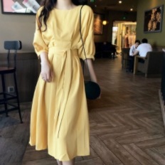 フレアワンピース イエロー ホワイト ワンピース スリム 細身 ストレート スマート かわいい 5,725円