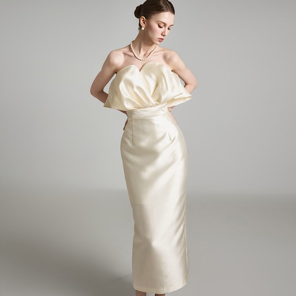 D9440 チューリップ チューブトップ スリム ミディアム ワンピース