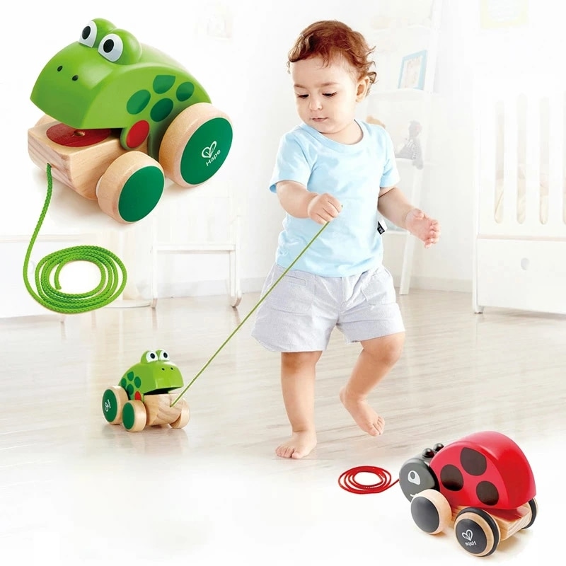 無料ギフトラッピング プルトイ 引き車 木のおもちゃ 木製 カエル 蛙 テントウム 知育玩具
