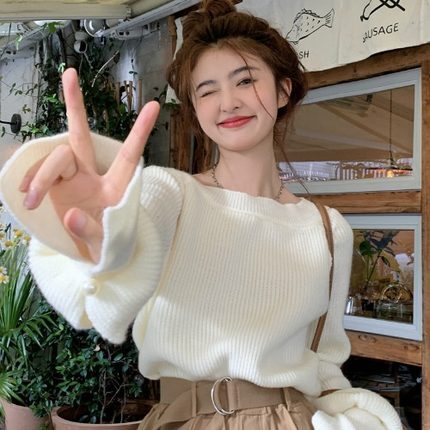 トップス デート カットソー ニットソー セーター 袖あり 長袖 かわいい 大人可愛い きれいめ シンプル カジュアル 大人 上品 おしゃれ お洒落 主役級 存在感 春 秋 冬 10代 20代 30代