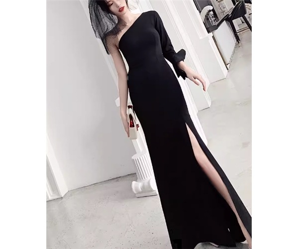 レディース ドレス イブニングドレス パーティードレス ロング マキシ 長袖 ワンショルダー タイト スリム 細身 スリット 大人可愛い きれいめ シンプル 上品 おしゃれ かっこいい こなれ感