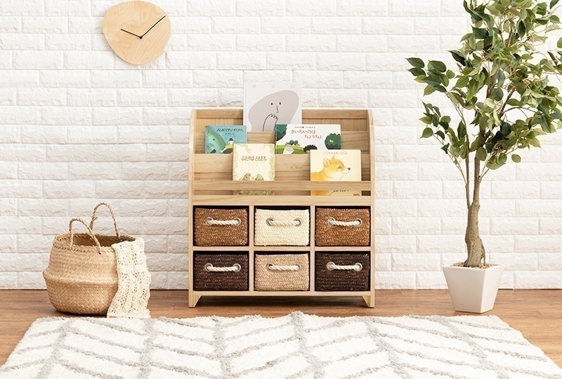 ラック 本棚 絵本ラック 木製 おしゃれ ナチュラルモダン かわいい ブックラック バスケット 完成品 省スペース 天然木 桐 麦わらカゴ