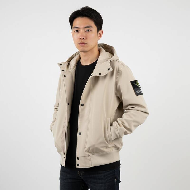[ロロモダ] ストーンアイランド ロゴパッチ付きメンズジャケット / S154100090-S0A22-V009A