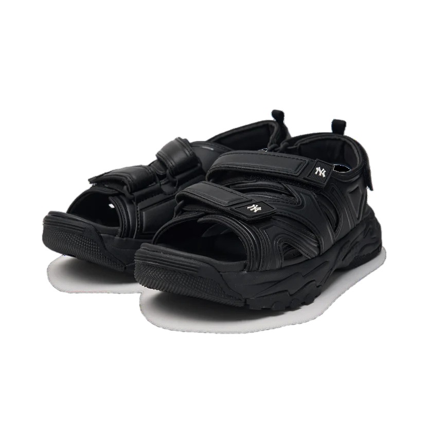 厚底サンダ チャンキー ランナ ニューヨークヤンキース 黒 Chunky Runner