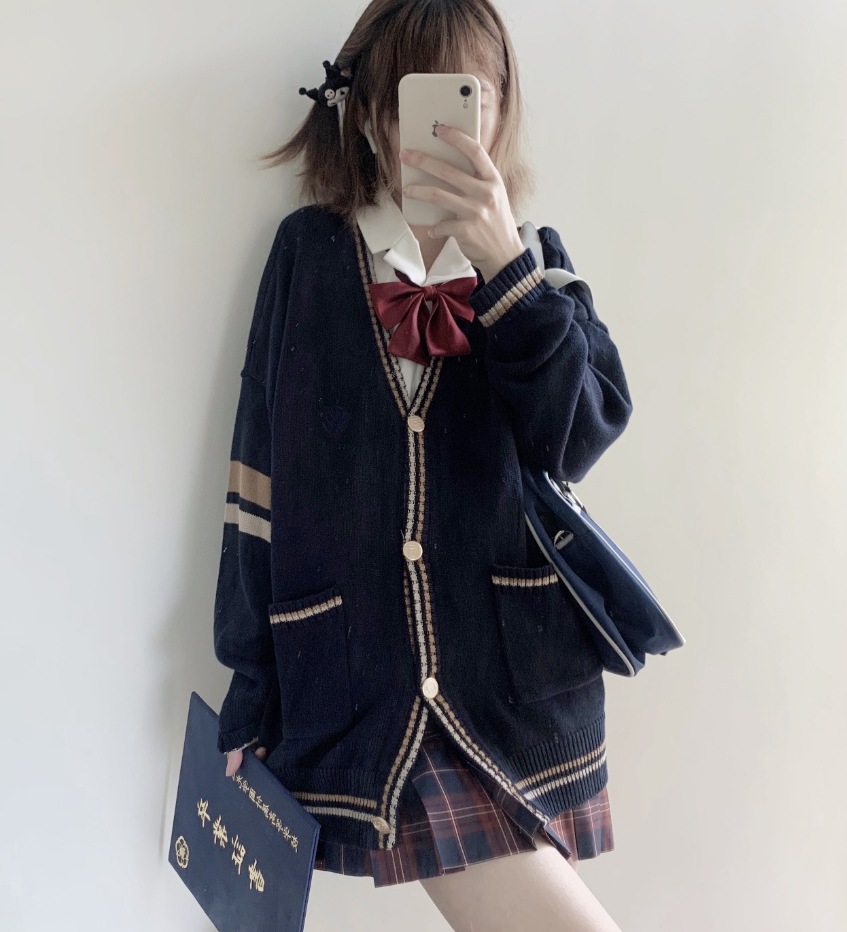 トップス デート モテアイテム ニット カーディガン ライン ウール 可愛い きれいめ 上品 おしゃれ かっこいい 可愛い ラブリー キュート ガーリー クール モード系 セクシー エレガント 4,990円