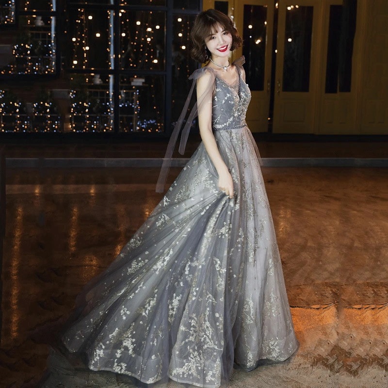 【今季トレンド】ウェディングドレス ウエディングドレス カラードレス カクテルドレス ロングドレス パーティードレス 発表会ドレス 演奏会 ステージドレス リボン 袖なし ノースリーブ イブニングドレ