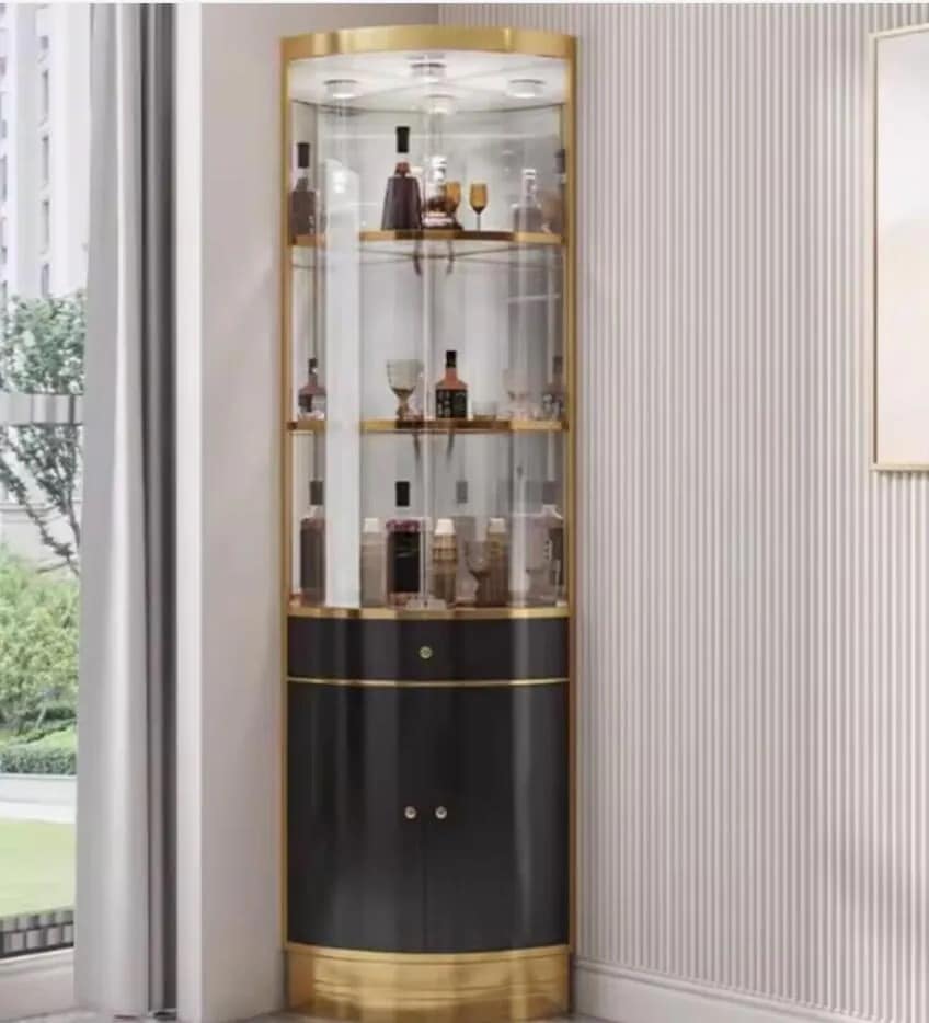 リビングルームダイニングルームの家具用キャビネットモダン　ワインラックサイドボードキャビネット　収納