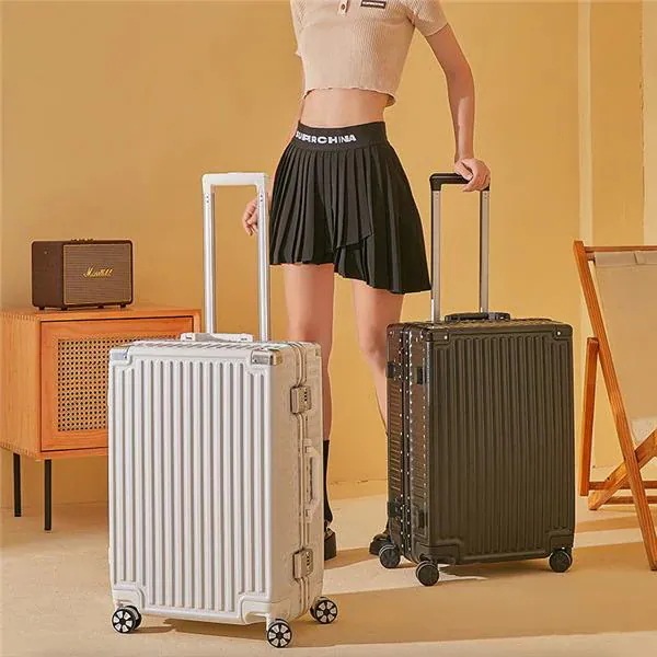 スーツケース機内持ち込み軽量アルミフレームSサイズSSサイズ小型おしゃれ短途lスーツケース機内持ち込み軽量アルミフレームSサイズSSサイズ小型おしゃれ短途