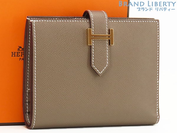 レアほぼ新品エルメスHERMESベアンコンパクト二つ折り財布コンパクト財布エトゥープベージュゴールド金具ヴォーマダムW刻印 198,500円