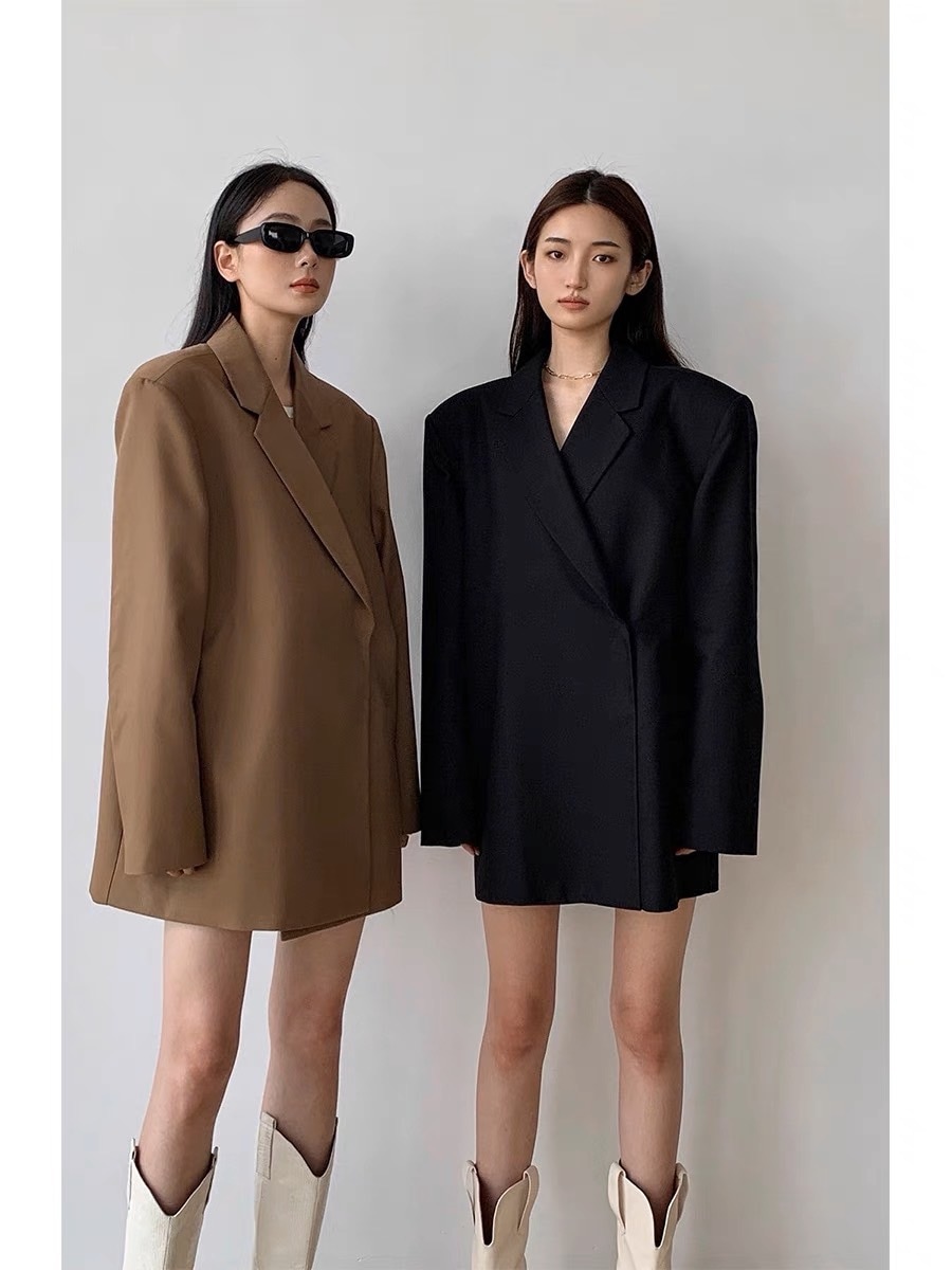 ボクシージャケット オーバーサイズジャケット テーラードジャケット 春秋 薄手 スーツ トレンド スーツジャケット レディース アメカジコーデ カジュアル 海外コーデ ２カラー a4665