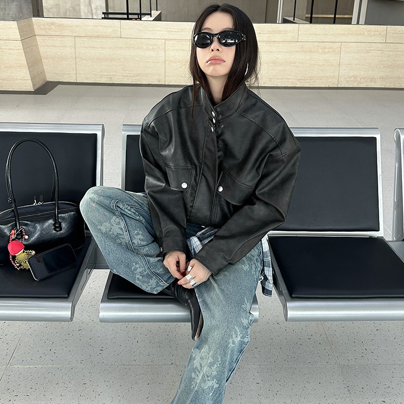 ヴィンテージライクマットフェイクレザー2WAYカラーショートブルゾン