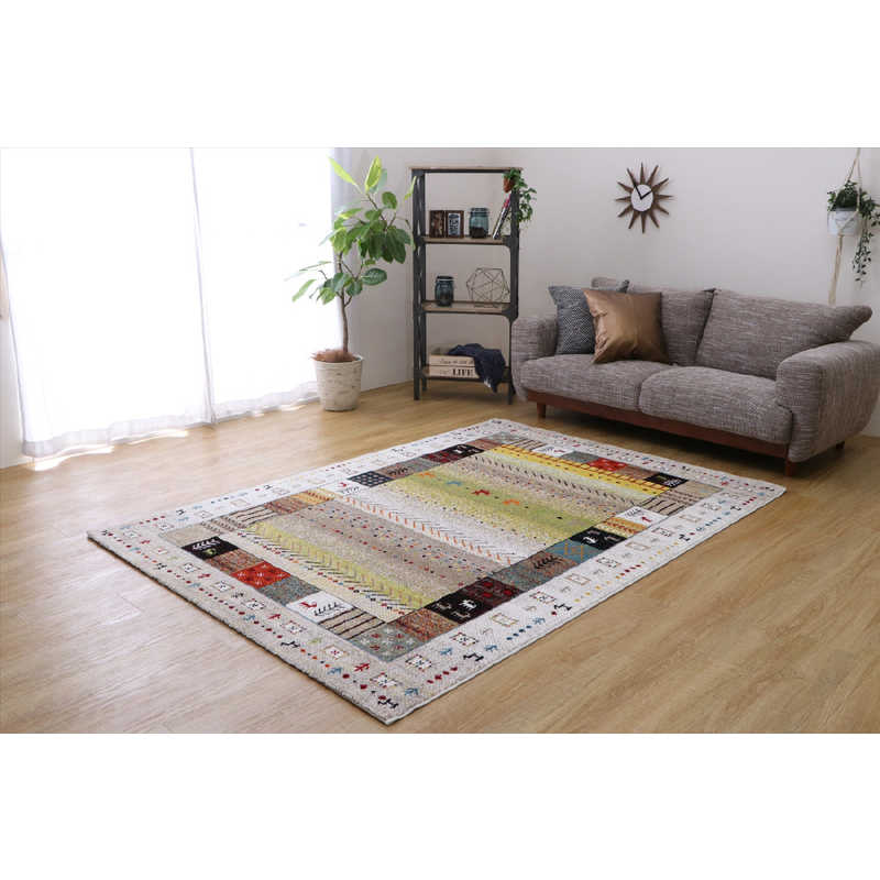 イケヒコ　ウィルトンラグ イビザ (約133×190cm/アイボリー)