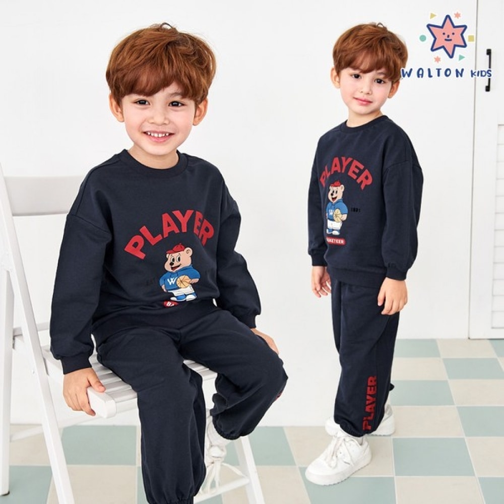[ウォルトンキッズ] プレイヤーウィークリートップ＆ボトムスーツ