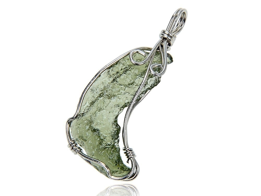 「1点もの 現品」モルダバイト ペンダントトップ 隕石 シルバー925 ペンダント パワーストーン アクセサリー パワーストーンペンダント 天然石ペンダント メンズ レディース g140-ad 9,605円