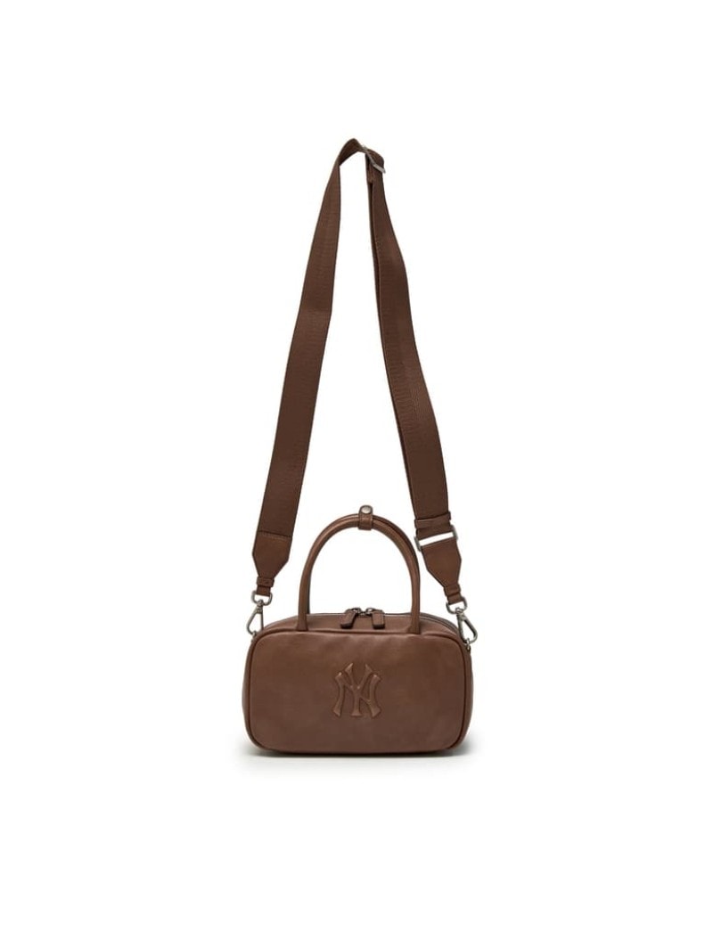 Basic Vintage Logo Crossbody Bag New York Yankees (Brown) 韓国大人気